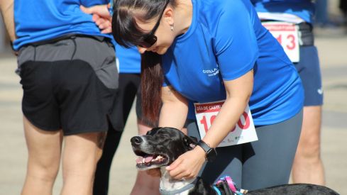 Carrera solidaria por el Día de la Comunidad en León | José Martín