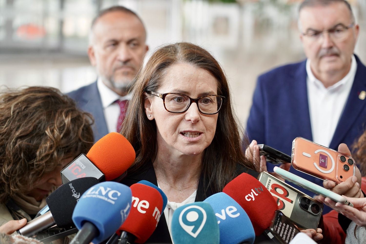 Elena Mayoral, directora general de Aena tras la reunión junto a la Diputación de León | Carlos S. Campillo / ICAL