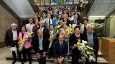 León rinde homenaje a 23 parejas en sus Bodas de Oro y Diamante en el Ayuntamiento