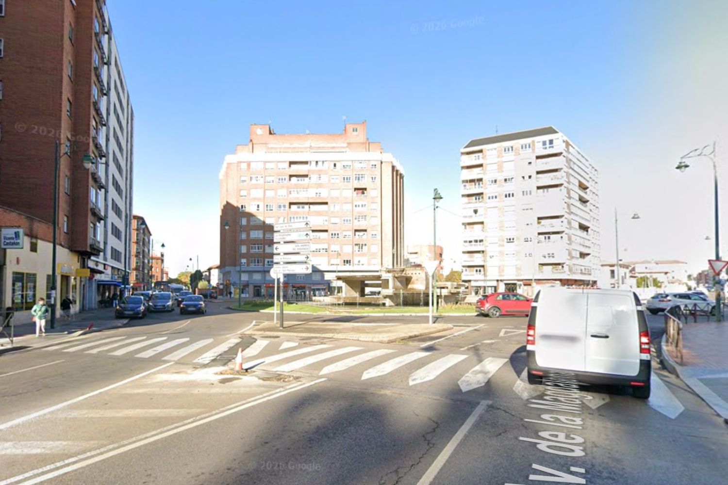 Atropellan a un menor de 10 años en la avenida de la Magdalena en León
