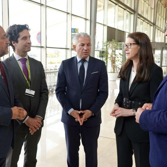 Courel reafirma que la futura terminal de mercancías del Aeropuerto de León “no depende de una inversión de Aena” | Carlos S. Campillo / ICAL Courel reafirma que la futura terminal de mercancías del Aeropuerto de León “no depende de una inversión de Aena” | Carlos S. Campillo / ICAL