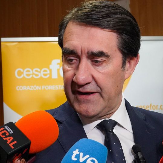 Suárez-Quiñones defiende el “interés general” de la Red de Calor de León que “tiene solo ventajas y ningún inconveniente”| Carlos S. Campillo / ICAL