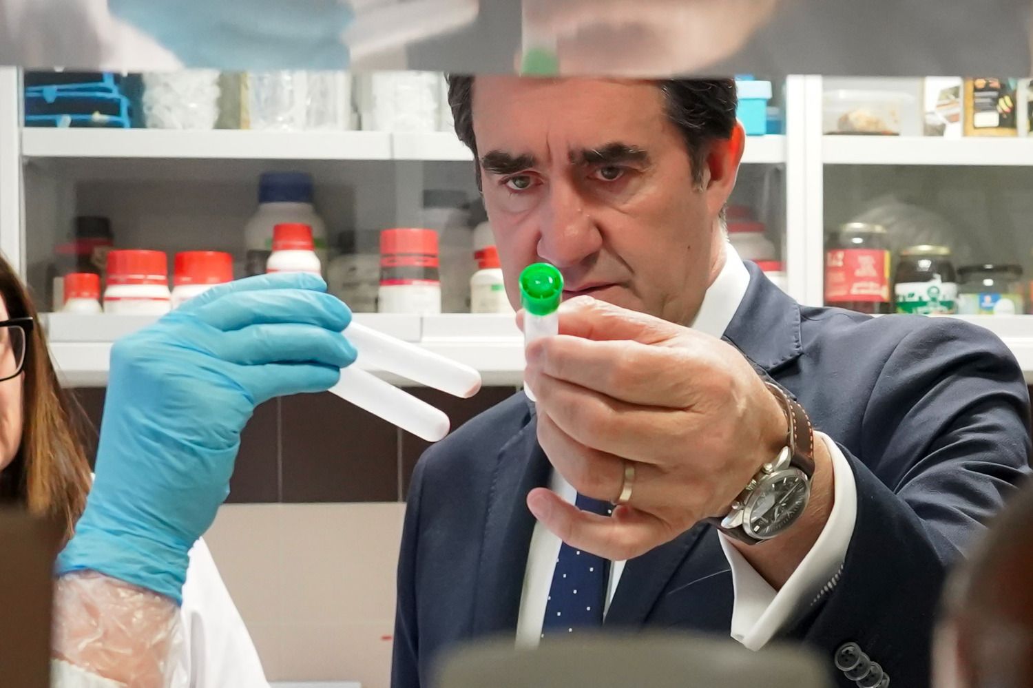 Visita de Juan Carlos Suárez-Quiñones al Instituto de Biotecnología de León | Carlos S. Campillo / ICAL