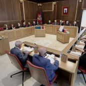 La Real Academia Española celebra un pleno extraordinario público en León | Carlos S. Campillo / ICAL