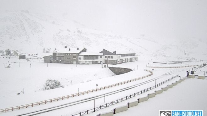 La nieve y el temporal complican la conexión entre León y Asturias: Seis puertos en nivel rojo