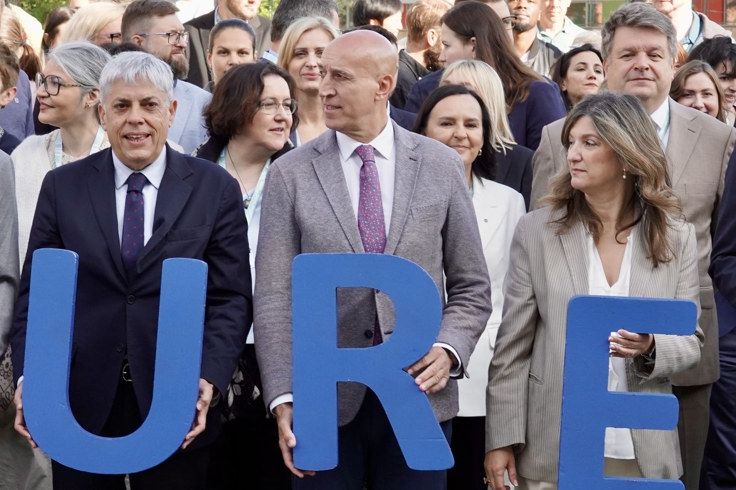El alcalde de León muestra su apoyo al proyecto Eureca-Pro y a la investigación en consumo y producción sostenibles El alcalde de León muestra su apoyo al proyecto Eureca-Pro y a la investigación en consumo y producción sostenibles