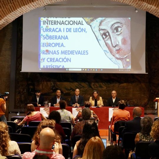 Inauguración congreso Internacional ‘Urraca I de León, Soberana Europea. Reinas Medievales y creación artística’ | Carlos S. Campillo / ICAL Inauguración congreso Internacional ‘Urraca I de León, Soberana Europea. Reinas Medievales y creación artística’ | Carlos S. Campillo / ICAL