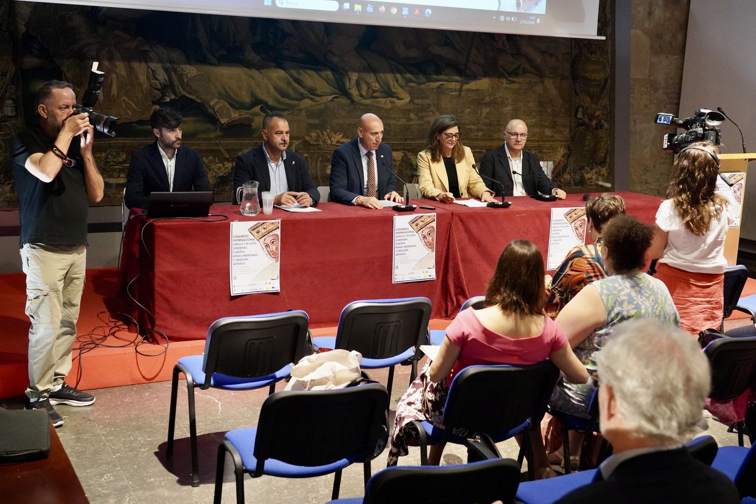 Inauguración congreso Internacional ‘Urraca I de León, Soberana Europea. Reinas Medievales y creación artística’ | Carlos S. Campillo / ICAL Inauguración congreso Internacional ‘Urraca I de León, Soberana Europea. Reinas Medievales y creación artística’ | Carlos S. Campillo / ICAL
