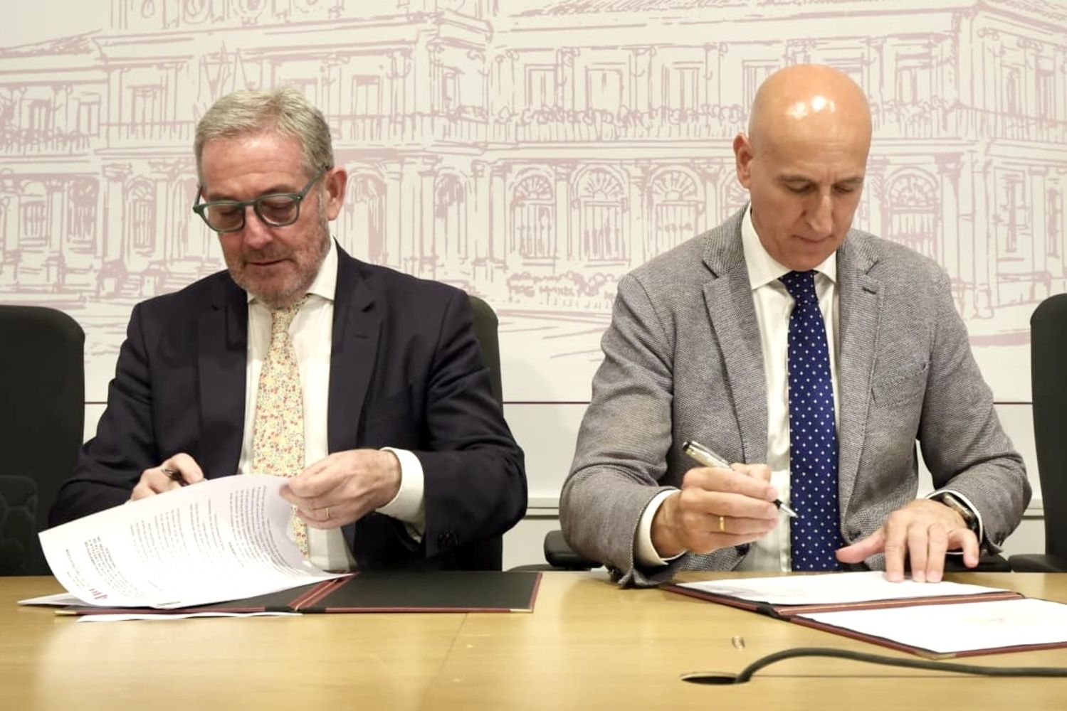  Firma del contrato de cesión de parcela para la construcción del Centro de Formación y Prevención de Riesgos Laborales | Carlos S. Campillo / ICAL