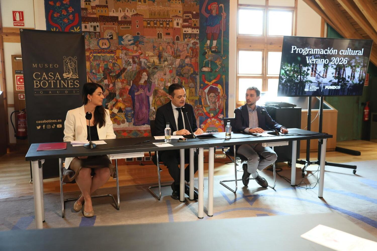 Presentación de la programación del Verano 2026 en el Museo Casa Botines de Gaudí en León