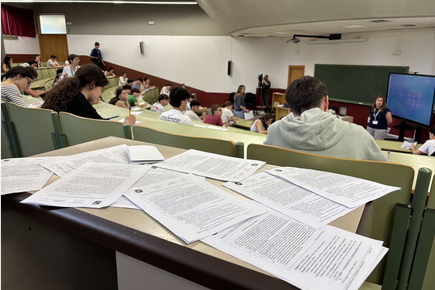 Arranca la PAU en León con cerca de 1.600 alumnos y especial atención contra el fraude tecnológico Arranca la PAU en León con cerca de 1.600 alumnos y especial atención contra el fraude tecnológico