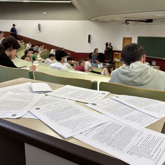 Arranca la PAU en León con cerca de 1.600 alumnos y especial atención contra el fraude tecnológico Arranca la PAU en León con cerca de 1.600 alumnos y especial atención contra el fraude tecnológico
