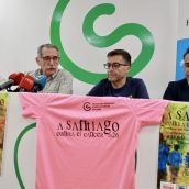 ‘A Santiago contra el cáncer’: 16 años corriendo en el Camino por la investigación oncológica | Carlos S. Campillo / ICAL ‘A Santiago contra el cáncer’: 16 años corriendo en el Camino por la investigación oncológica | Carlos S. Campillo / ICAL