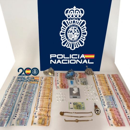 Desmantelados dos puntos de venta de drogas en León y San Andrés del Rabanedo Desmantelados dos puntos de venta de drogas en León y San Andrés del Rabanedo