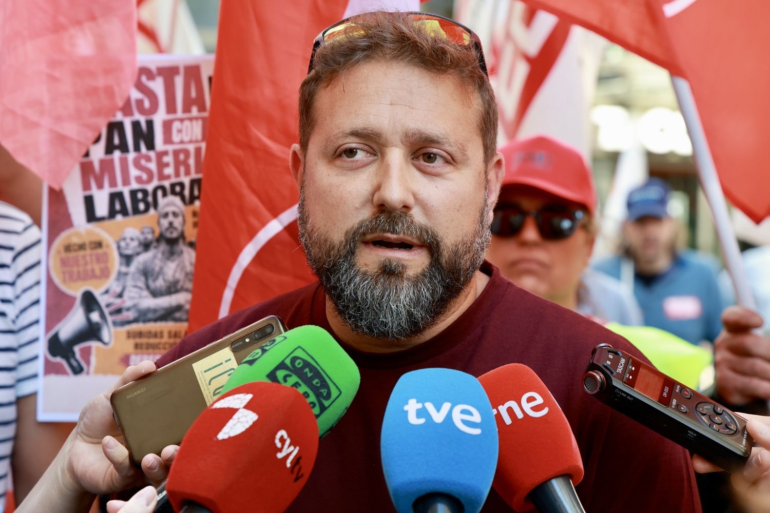 Concentración para exigir un nuevo convenio para el sector de la Panadería | Carlos S. Campillo / ICAL