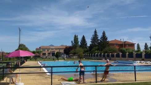 Santa María del Páramo activa el ‘modo verano’ con la apertura de sus piscinas municipales Santa María del Páramo activa el ‘modo verano’ con la apertura de sus piscinas municipales