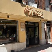 El bar ‘Antojo’ de León se estrena con la experiencia gastronómica ‘cinco mordiscos de contraste’