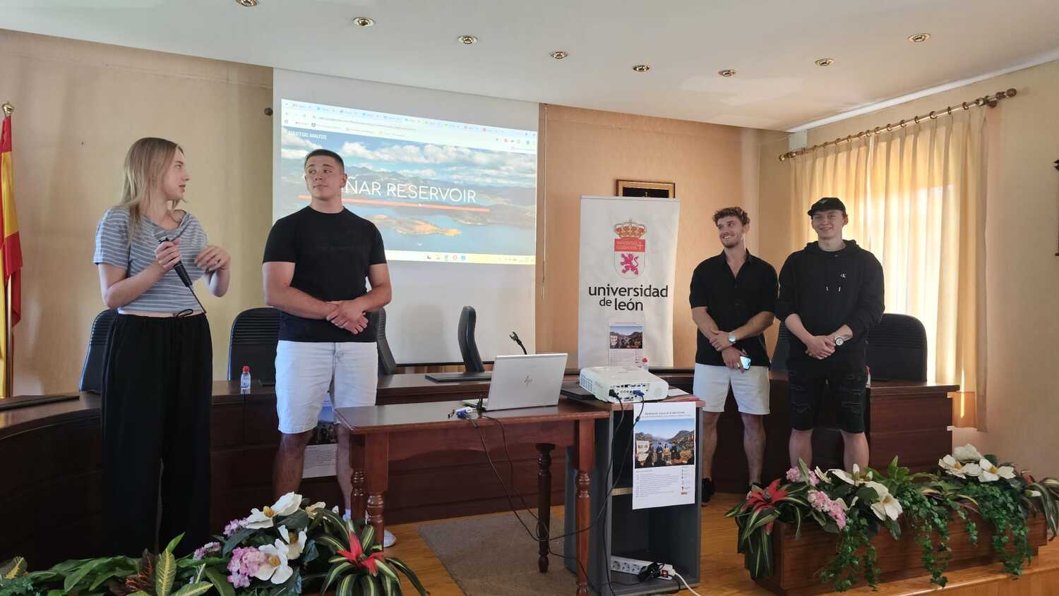 La ULE impulsa un proyecto para revitalizar el Alto Porma con innovación y emprendimiento rural