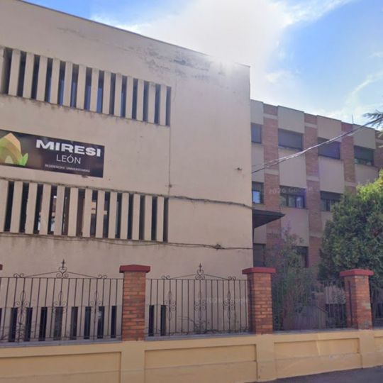 Un incendio en la residencia de estudiantes de la plaza de San Lorenzo de León se salda sin heridos