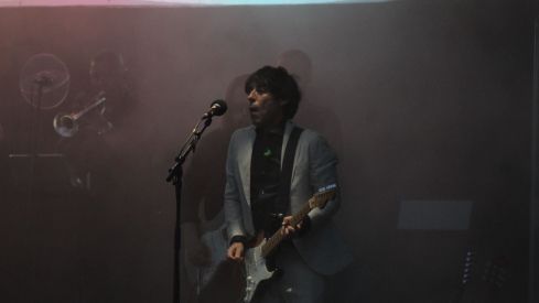 León responde a los suyos: Café Quijano arrasa en el concierto de las fiestas de San Juan | José Martín