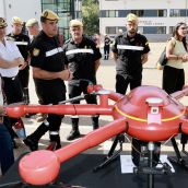 La ministra de Defensa, Margarita Robles, visita el Quinto Batallón de Intervención en Emergencias y la Unidad de Drones de la Unidad Militar de Emergencias | Carlos S. Campillo / ICAL