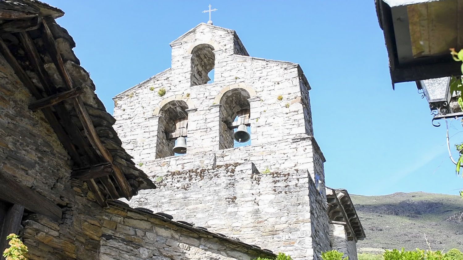 Iglesia mozárabe de Peñalba de Santiago (5) Iglesia mozárabe de Peñalba de Santiago (5)