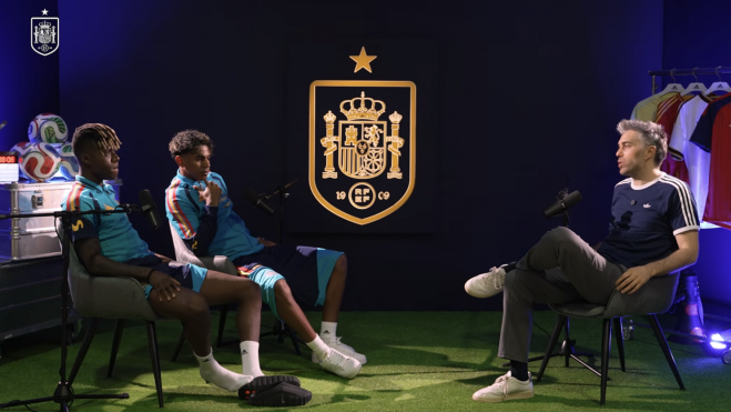 Dani Martínez lleva León al podcast de la Selección entre bromas con Lamine Yamal y Nico Williams | SEfútbol Dani Martínez lleva León al podcast de la Selección entre bromas con Lamine Yamal y Nico Williams | SEfútbol