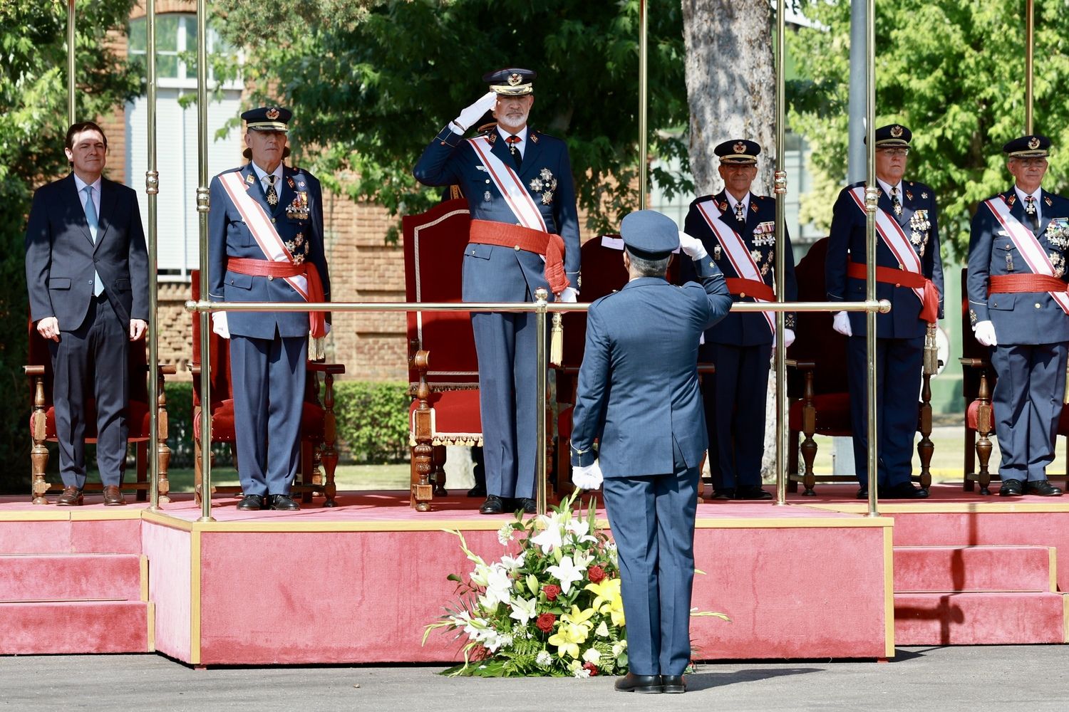 Acto de entrega de los Reales Despachos de Sargento a la XXXIV promoción de la Academia Básica del Aire y del Espacio, que está presidido por el rey Felipe VI | Carlos S. Campillo / ICAL Acto de entrega de los Reales Despachos de Sargento a la XXXIV promoción de la Academia Básica del Aire y del Espacio, que está presidido por el rey Felipe VI | Carlos S. Campillo / ICAL