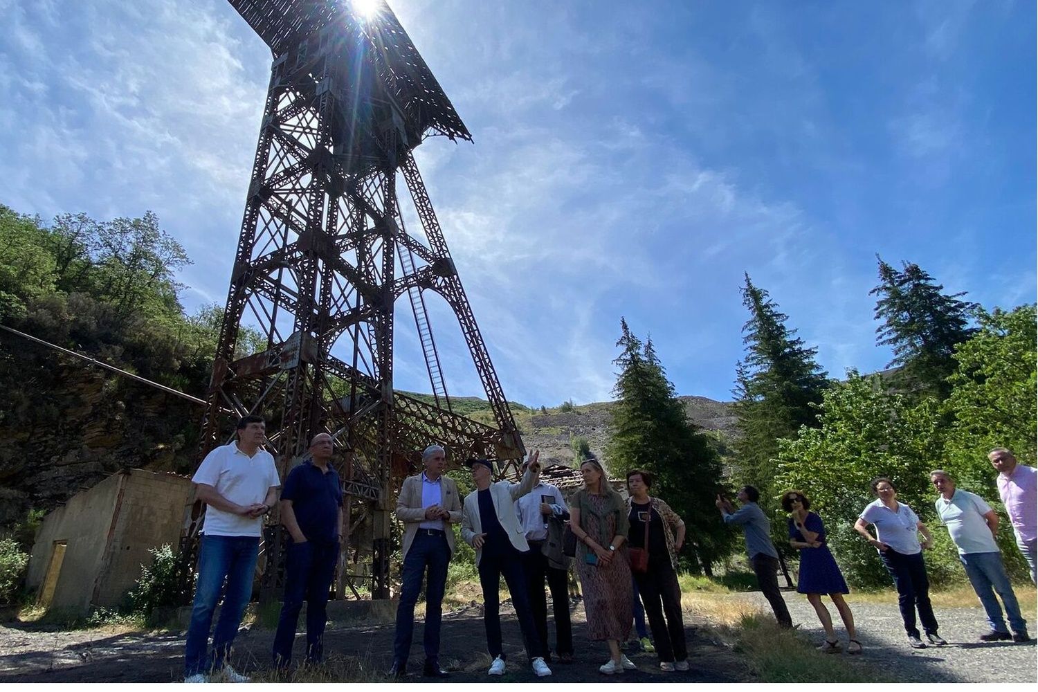 Comisión Patrimonio en la que se ha aprobado la rehabilitación del Castillete del Pozo Ibarra en Ciñera
