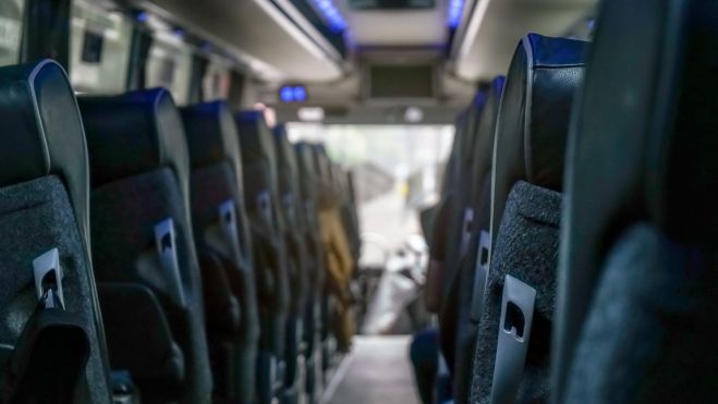 Confirmados los 2 años de cárcel para un hombre que acosó y ofreció dinero por favores sexuales a un menor en León | iStock - lubo ivanko