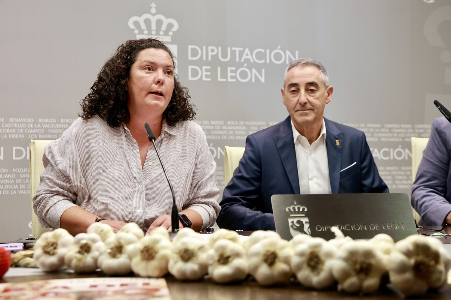 Presentación de la XXXV Feria Agroganadera y del Ajo de Veguellina de Órbigo | Carlos S. Campillo / ICAL Presentación de la XXXV Feria Agroganadera y del Ajo de Veguellina de Órbigo | Carlos S. Campillo / ICAL