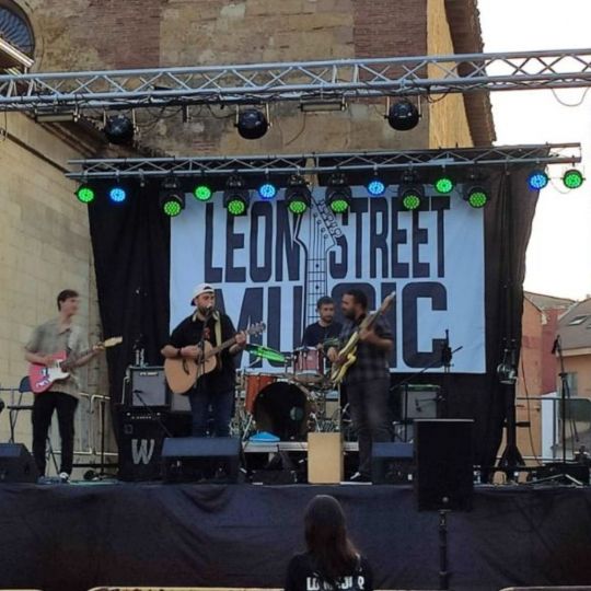 La música leonesa toma las plazas de la ciudad con una nueva edición de 'León Street Music' | Ayuntamiento de León La música leonesa toma las plazas de la ciudad con una nueva edición de 'León Street Music' | Ayuntamiento de León