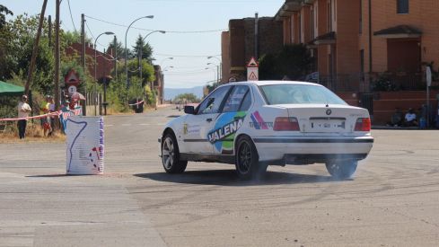 Trobajo acelera a fondo: Récord histórico con 80 pilotos en la III edición del Slalom | José Martín Trobajo acelera a fondo: Récord histórico con 80 pilotos en la III edición del Slalom | José Martín
