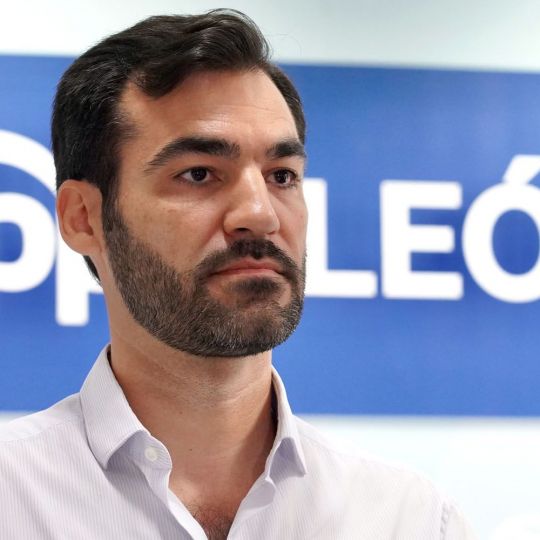 David Fernández propone un proyecto “ambicioso y global” para un León que “quiere un cambio y mira al PP” | Carlos S. Campillo / ICAL