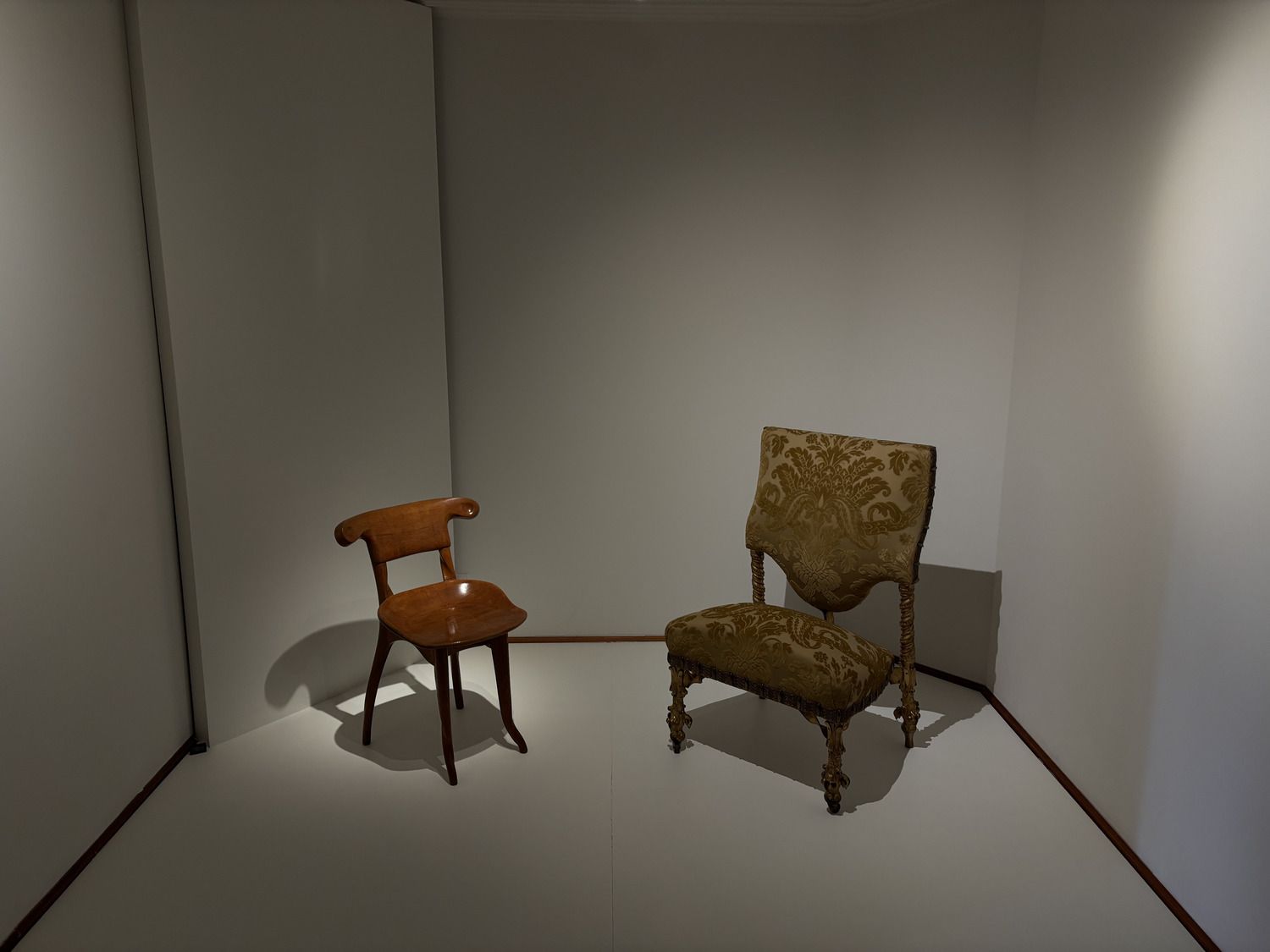 Inauguración de la exposición 'Gaudí y la ciudad moderna' del Museo Casa Botines de León | José Martín