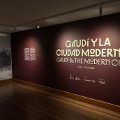 Inauguración de la exposición 'Gaudí y la ciudad moderna' del Museo Casa Botines de León | José Martín