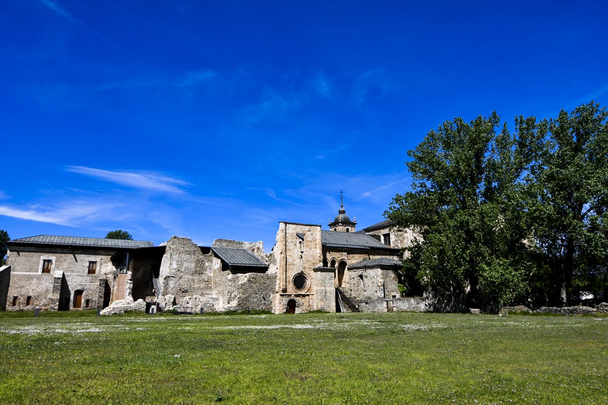 monasterio carracedelo-66 monasterio carracedelo-66
