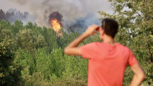 Incendio de San Cipriano del Condado (León) | Carlos S. Campillo / ICAL Incendio de San Cipriano del Condado (León) | Carlos S. Campillo / ICAL