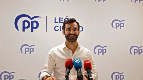 El PP rechazará los presupuestos de León por considerarlos "sin novedades y con muchas carencias" | Peio García / ICAL El PP rechazará los presupuestos de León por considerarlos "sin novedades y con muchas carencias" | Peio García / ICAL