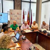 León se blinda ante el eclipse: La Diputación refuerza un 60% sus efectivos de bomberos León se blinda ante el eclipse: La Diputación refuerza un 60% sus efectivos de bomberos