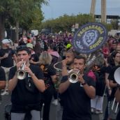 ‘Los Que Faltaban’ pone ritmo a la antesala de las fiestas de La Virgen del Camino con su tradicional Correbares
