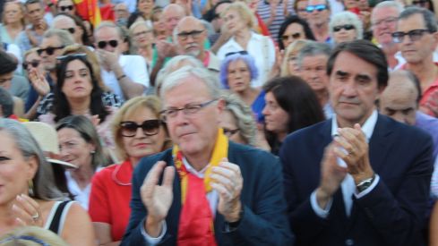 Concentración en apoyo a Ceuta en la plaza de San Marcelo de León | José Martín