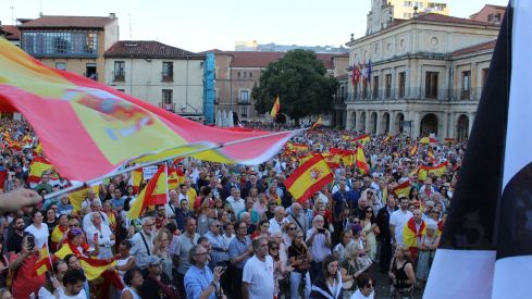 Concentración en apoyo a Ceuta en la plaza de San Marcelo de León | José Martín