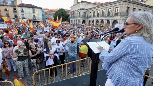 Concentración en apoyo a Ceuta en la plaza de San Marcelo de León | Carlos S. Campillo / ICAL