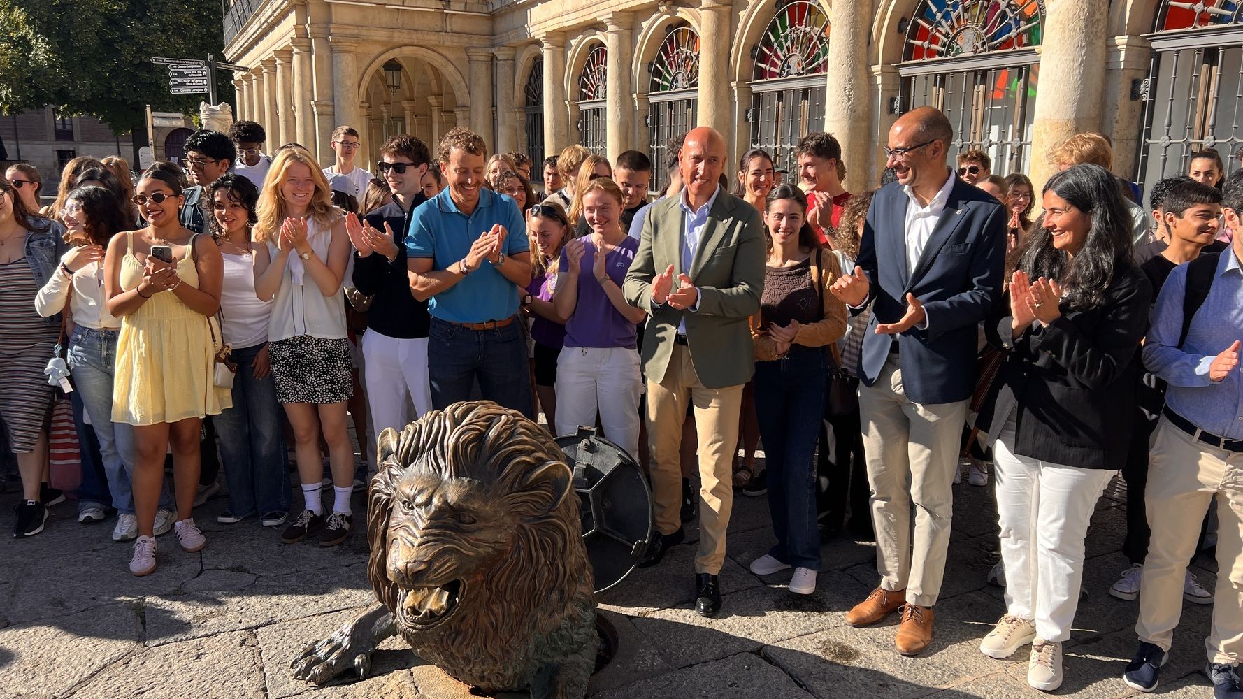 Recepción de los estudiantes internacionales de la ULE en el Ayuntamiento de León | Peio García / ICAL Recepción de los estudiantes internacionales de la ULE en el Ayuntamiento de León | Peio García / ICAL