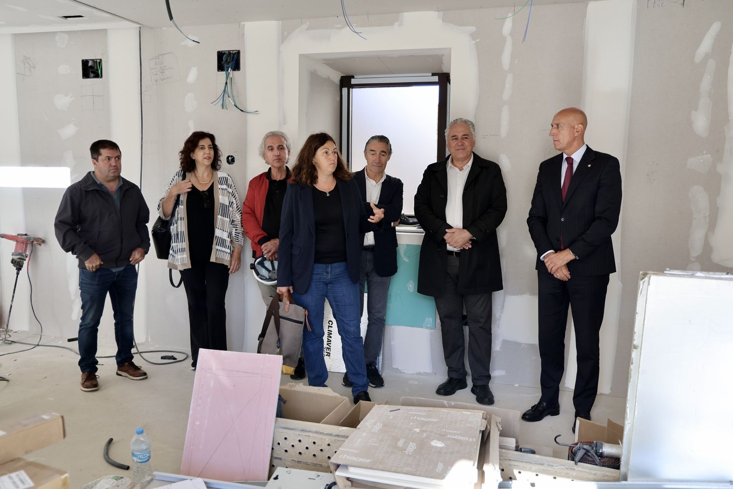 El alcalde de León, José Antonio Diez, visita las obras del Molino Sidrón | Carlos S. Campillo / ICAL El alcalde de León, José Antonio Diez, visita las obras del Molino Sidrón | Carlos S. Campillo / ICAL