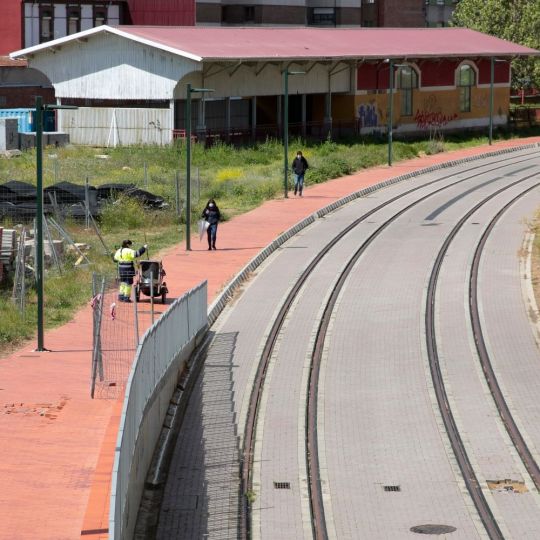 UPL pide a la Junta un consorcio para asumir la parte tranviaria de Feve y devolver los trenes al centro de León | Carlos S. Campillo / ICAL