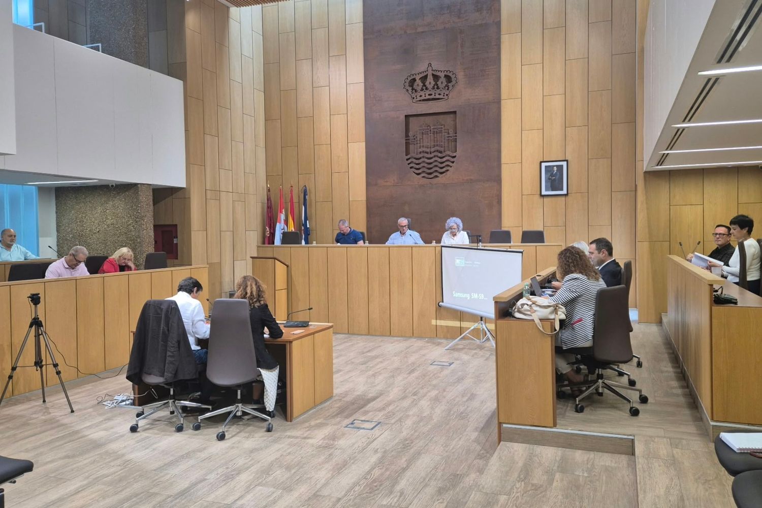 Villaquilambre moviliza 376.000 euros para suelo industrial, pipicanes y nuevos proyectos