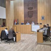 Villaquilambre moviliza 376.000 euros para suelo industrial, pipicanes y nuevos proyectos Villaquilambre moviliza 376.000 euros para suelo industrial, pipicanes y nuevos proyectos