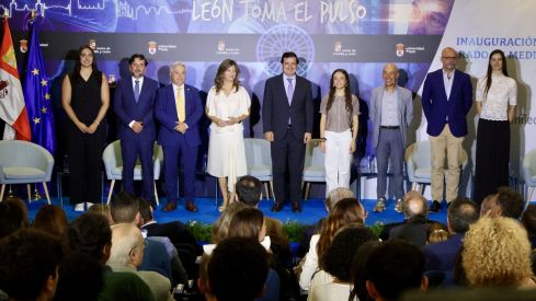 40 años de "anhelo" convertidos en realidad: La Universidad de León inaugura el Grado de Medicina